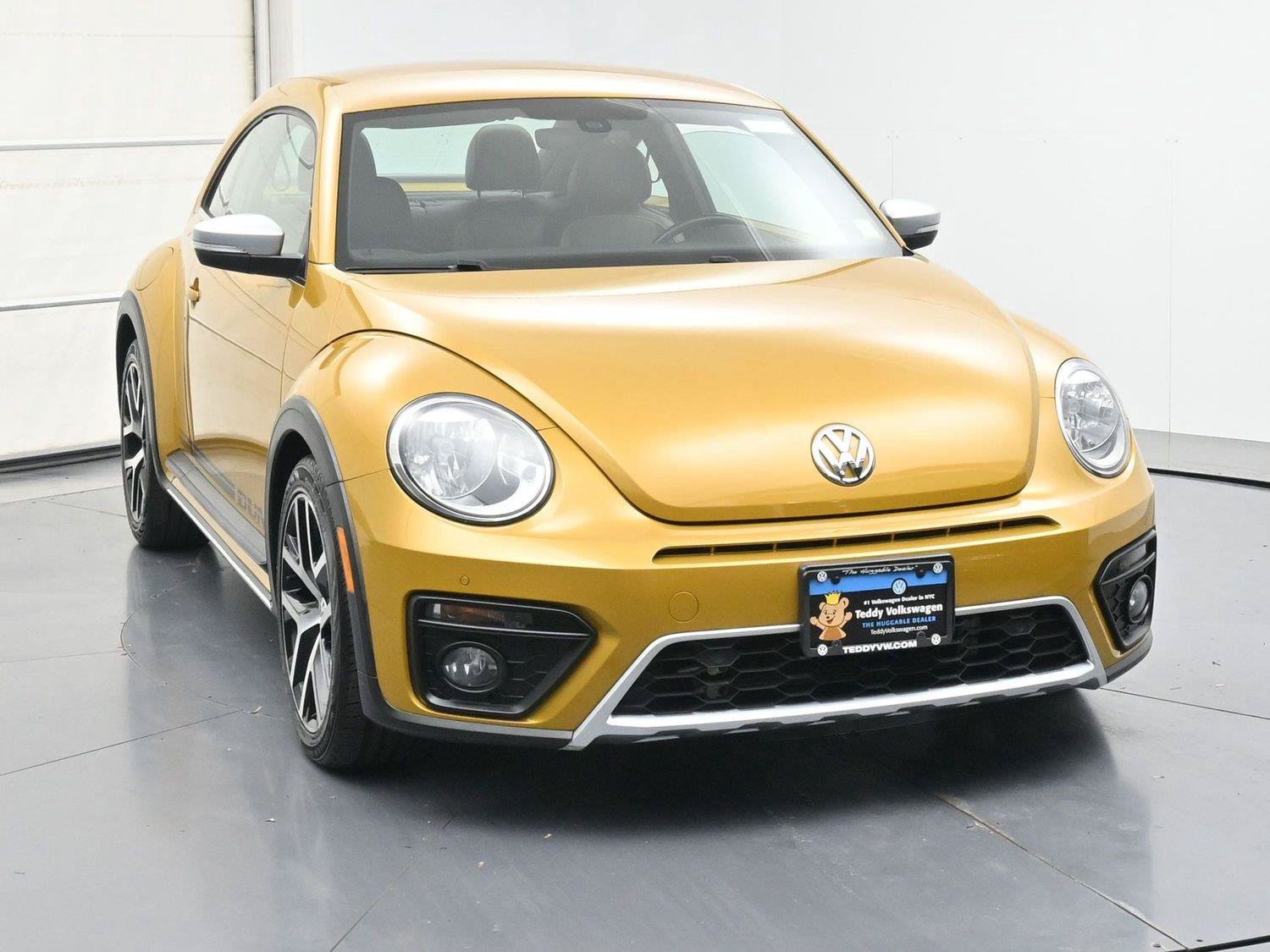 Used 2017 Volkswagen Beetle 1.8T Dune FWD image 31