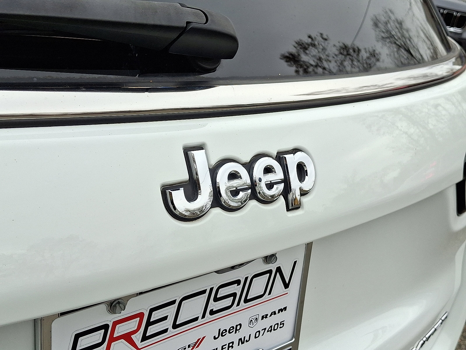 Certified 2023 Jeep Compass Limited image 29