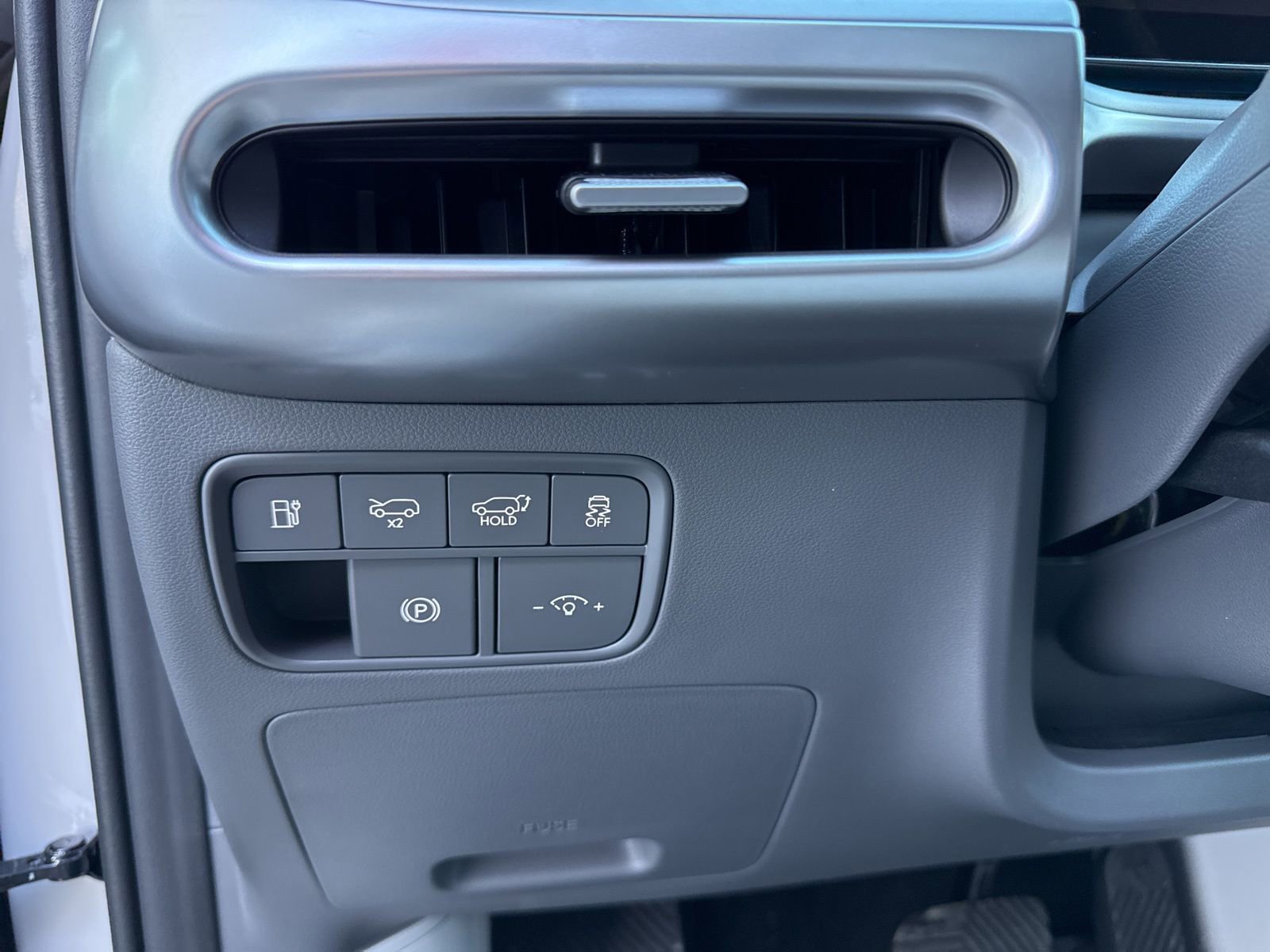 Used 2026 Hyundai Ioniq 9 SEL image 28