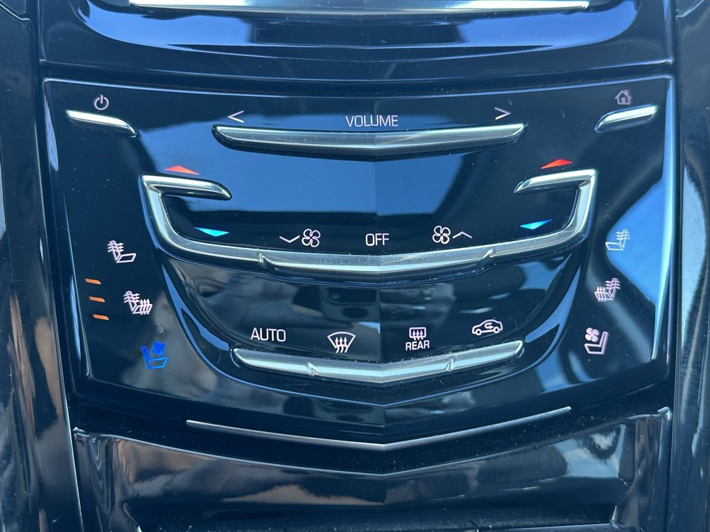 Used 2020 Cadillac Escalade Luxury image 26