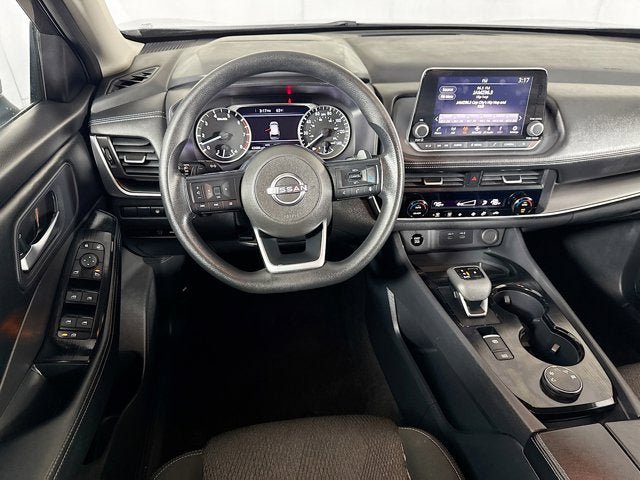 Used 2024 Nissan Rogue SV AWD/4WD image 17