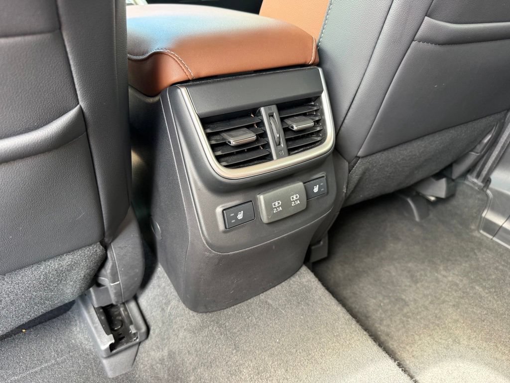 Used 2020 Subaru Outback Touring w/ Popular Package #2 AWD/4WD image 31