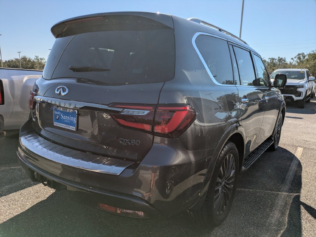 Used 2024 INFINITI QX80 Premium Select w/ Cargo Package AWD/4WD image 2