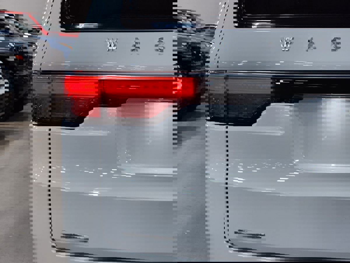 Used 2022 Jeep Wagoneer Series II w/ Premium Group I image 21