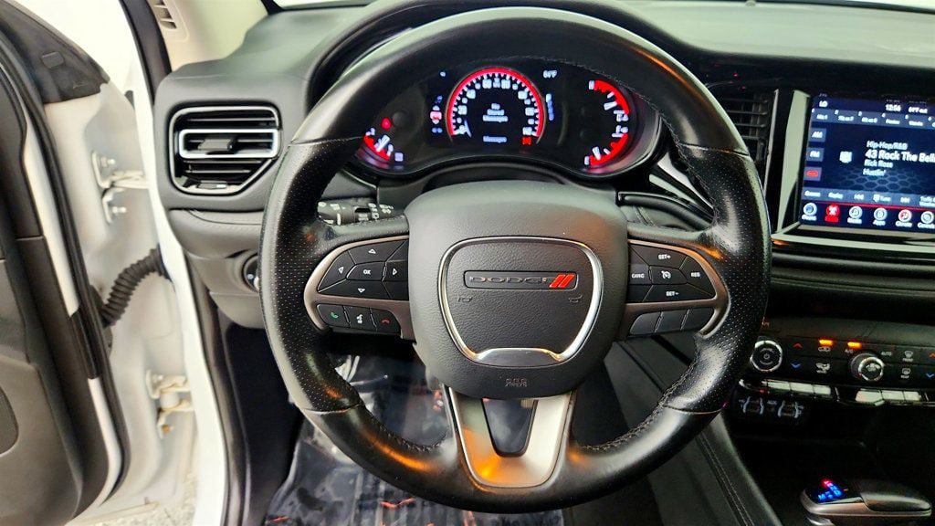 Used 2021 Dodge Durango SXT AWD/4WD image 13