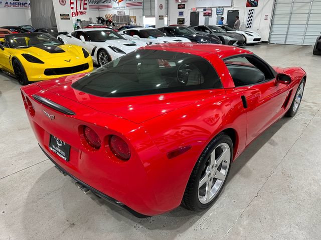Used 2006 Chevrolet Corvette Coupe w/ Preferred Equipment Group RWD image 32