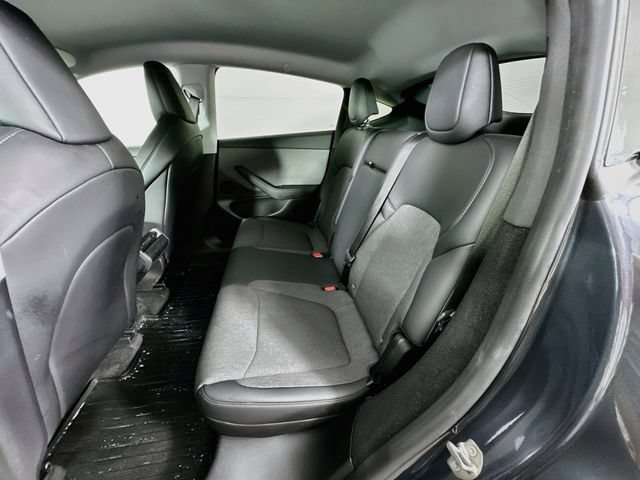 Used 2026 Tesla Model Y AWD image 21
