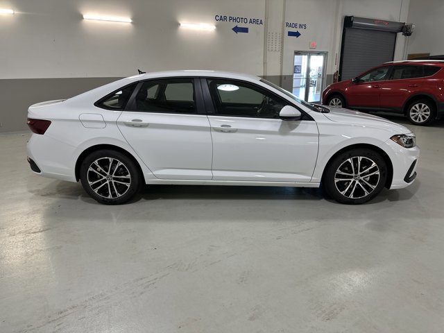 New 2026 Volkswagen Jetta Sport image 10