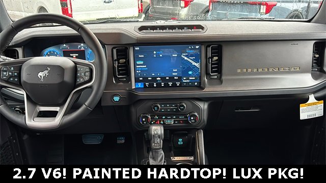 New 2025 Ford Bronco Badlands image 6