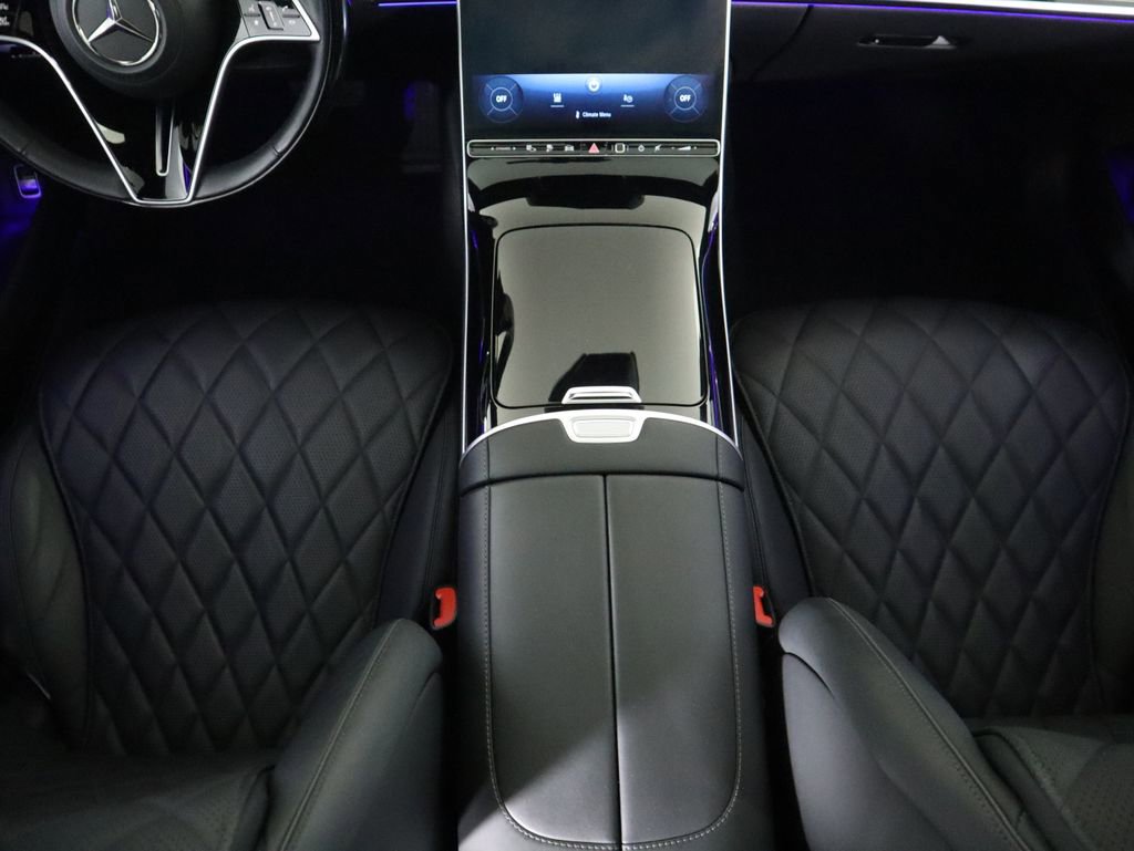 Used 2023 Mercedes-Benz S 580e 4MATIC Sedan image 17