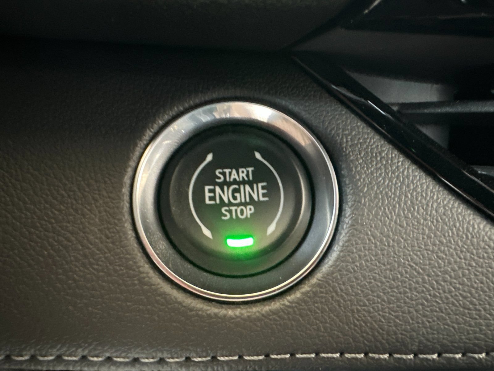New 2026 Buick Enclave Preferred w/ Power Package FWD image 24