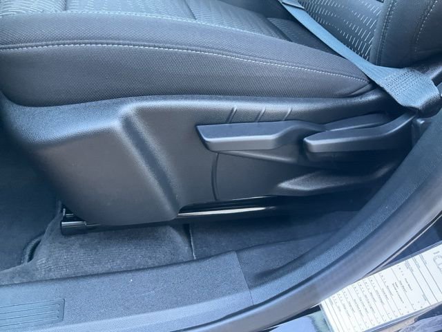 Used 2025 Chevrolet Equinox LT AWD/4WD image 7