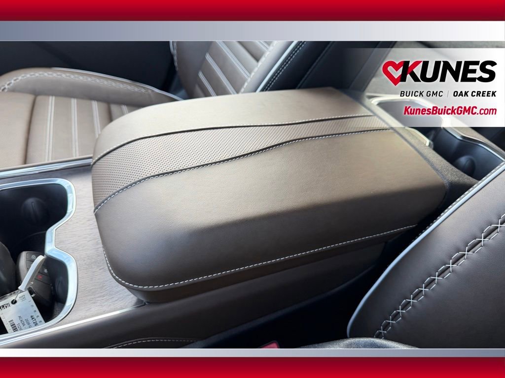 New 2026 GMC Acadia Denali Ultimate w/ LPO, Floor Liner Package image 22