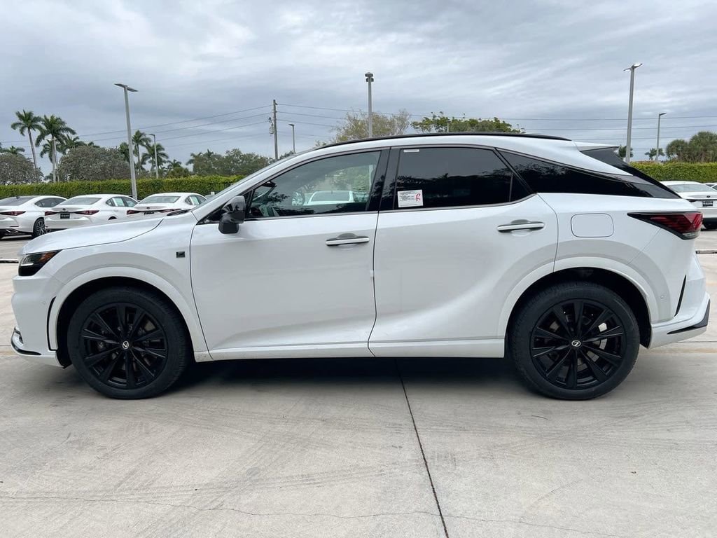 New 2026 Lexus RX 500h F Sport image 4