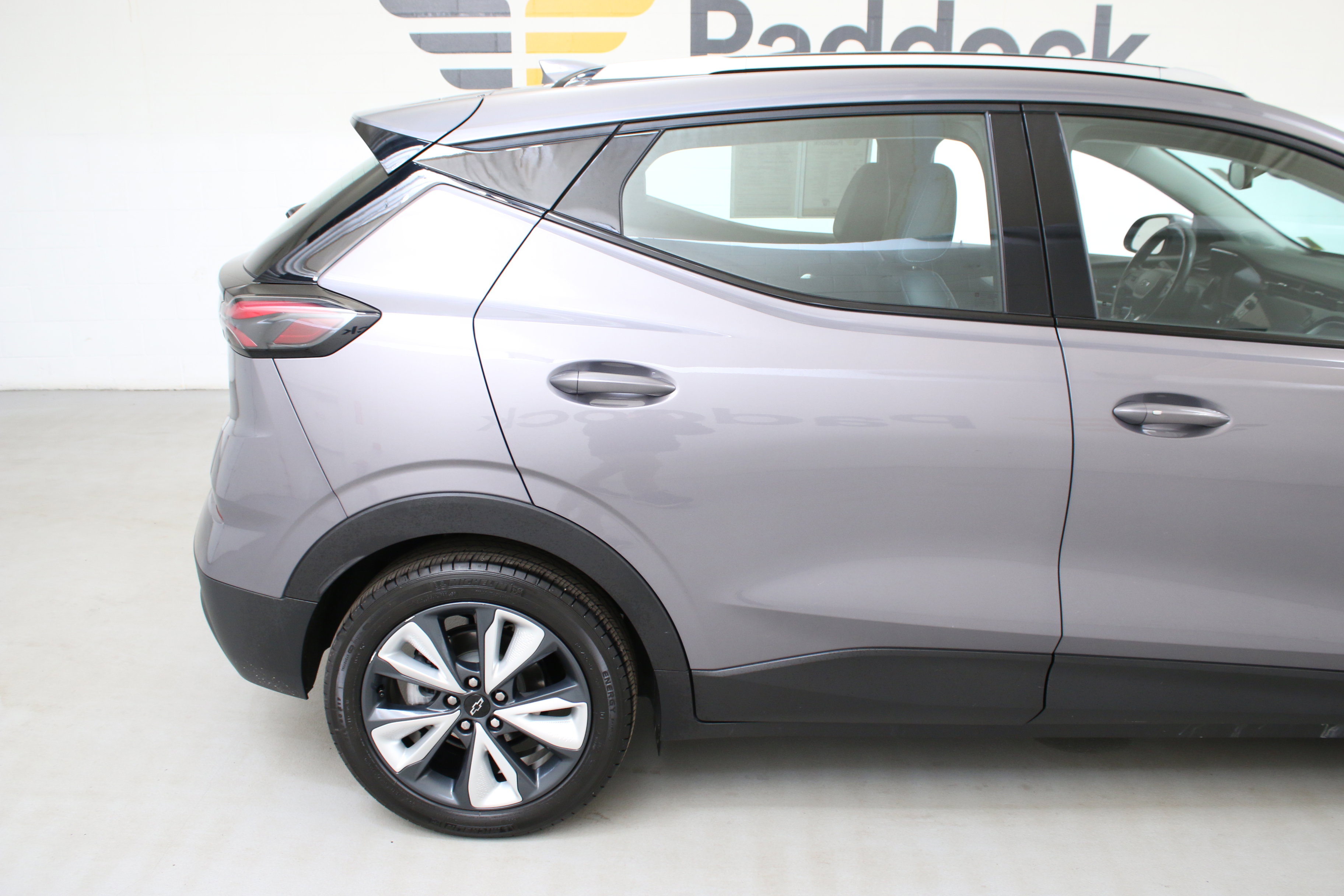 Used 2023 Chevrolet Bolt EUV LT w/ Convenience Package image 10