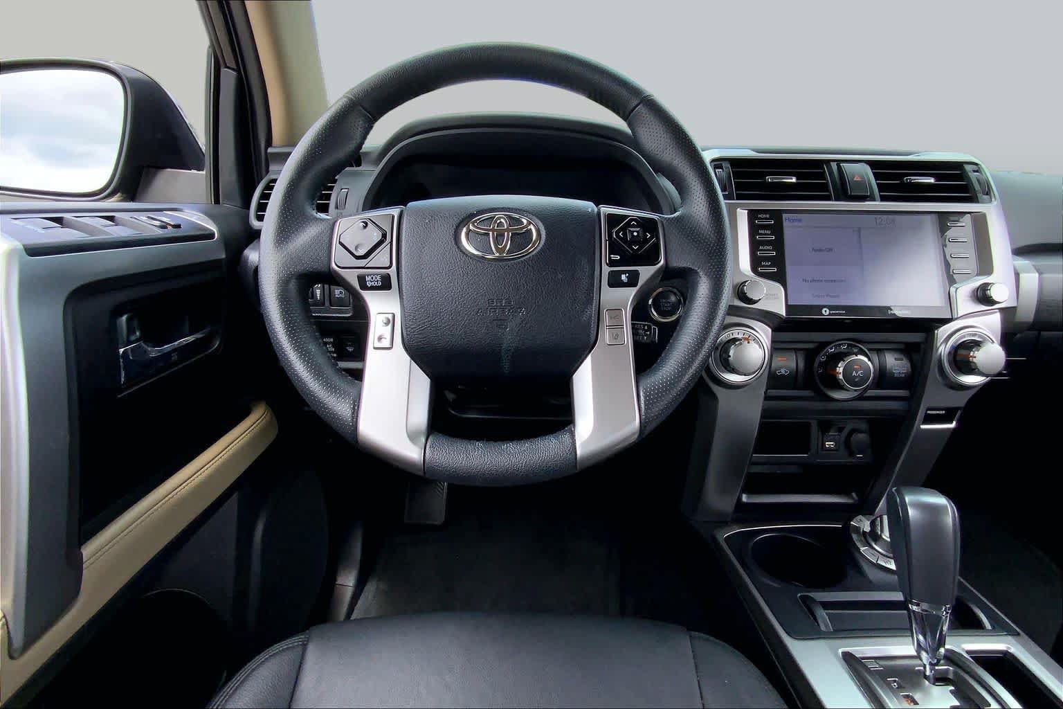 Used 2023 Toyota 4Runner SR5 AWD/4WD image 6