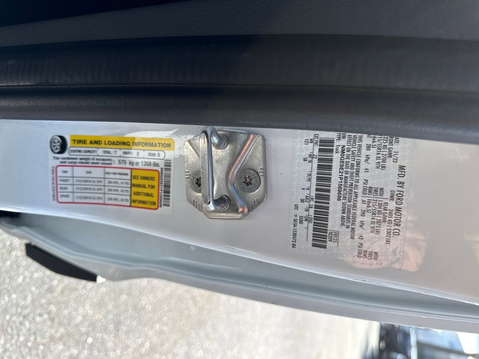 Used 2023 Ford Transit Connect XL image 31