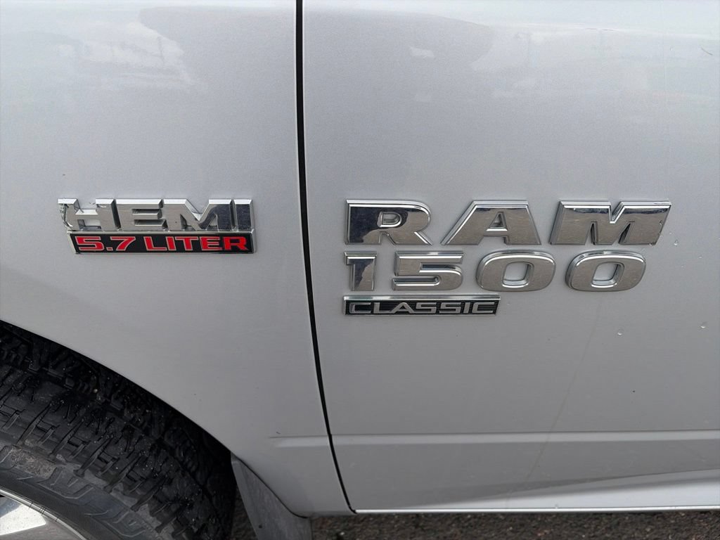 Used 2019 RAM 1500 Big Horn AWD/4WD image 10
