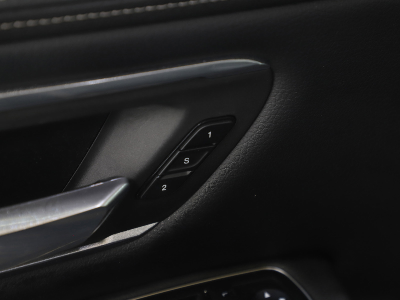 Used 2019 RAM 1500 Laramie image 23