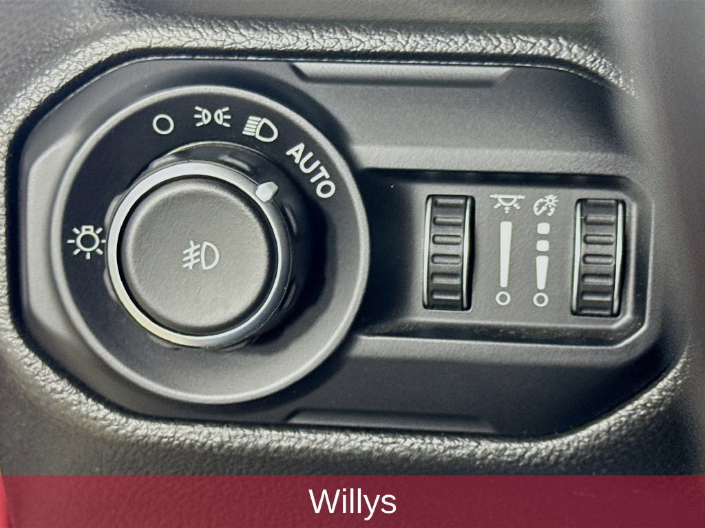 Used 2021 Jeep Wrangler Unlimited Sport AWD/4WD image 14