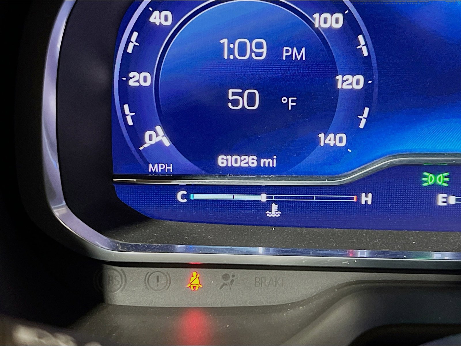 Used 2024 Chevrolet Suburban RST RWD image 8