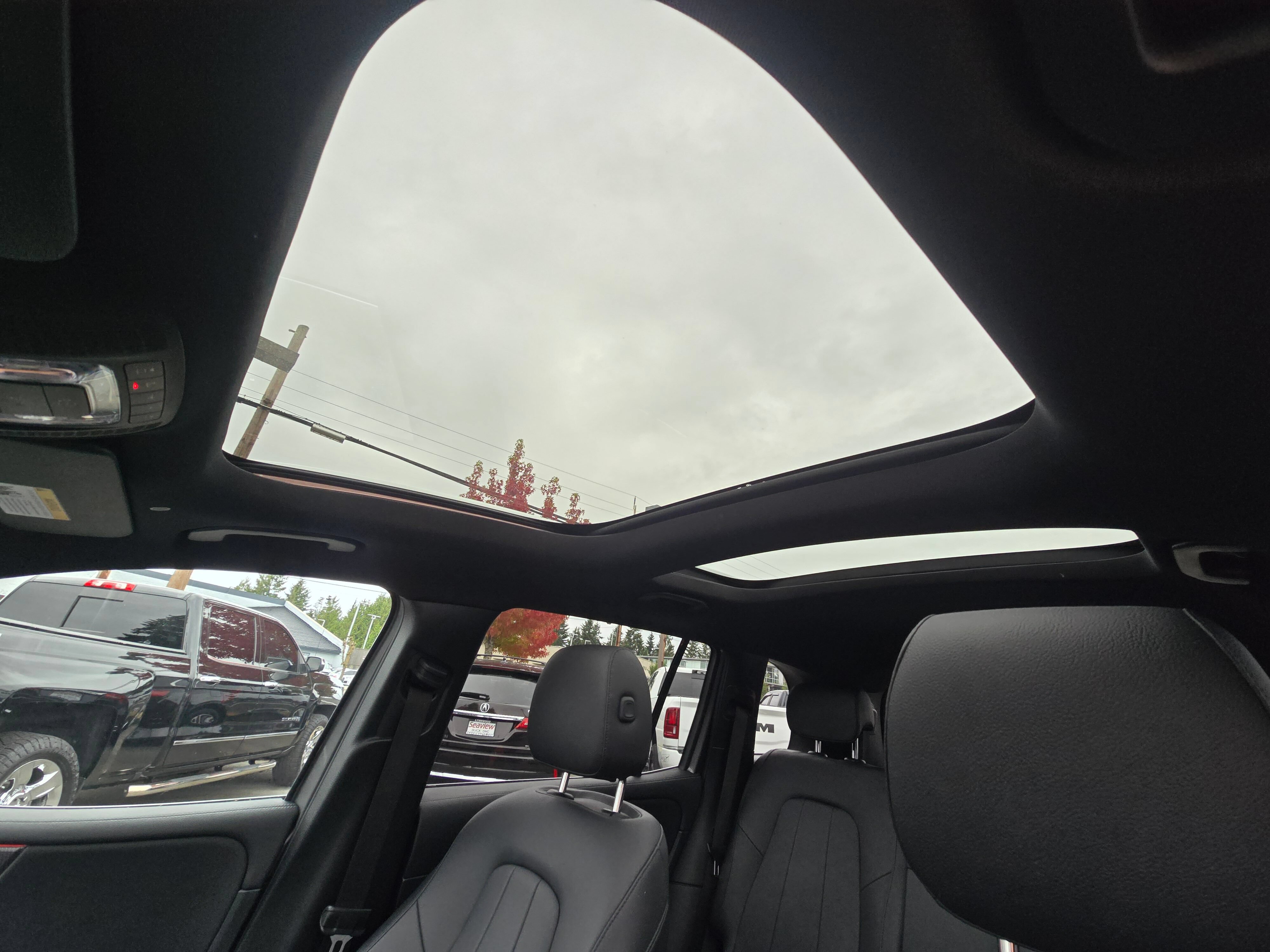 Used 2022 Mercedes-Benz GLB 250 4MATIC image 22