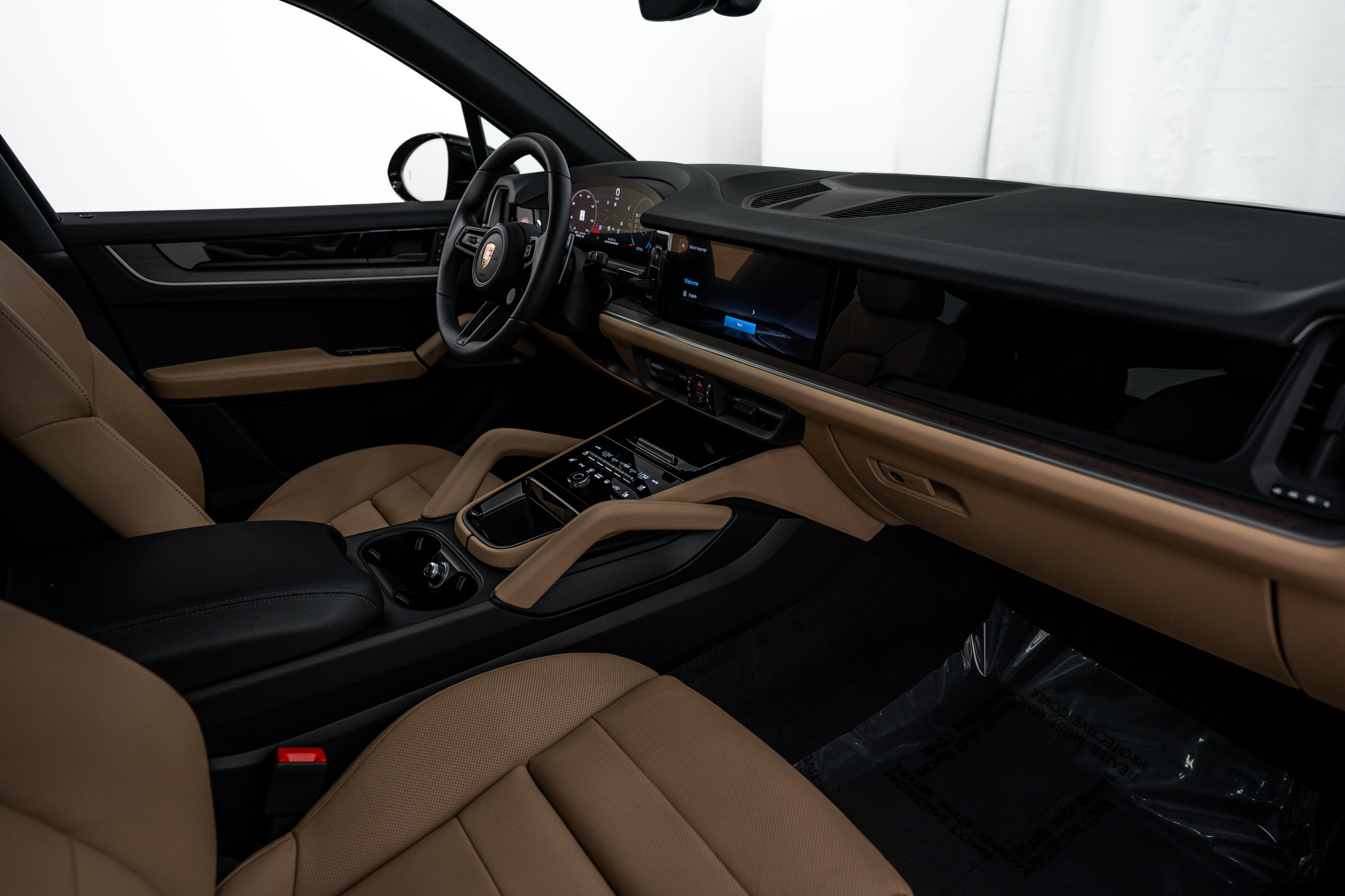 Certified 2026 Porsche Cayenne AWD/4WD image 12