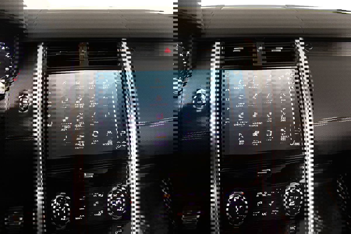 Used 2022 Land Rover Discovery S R-Dynamic image 18