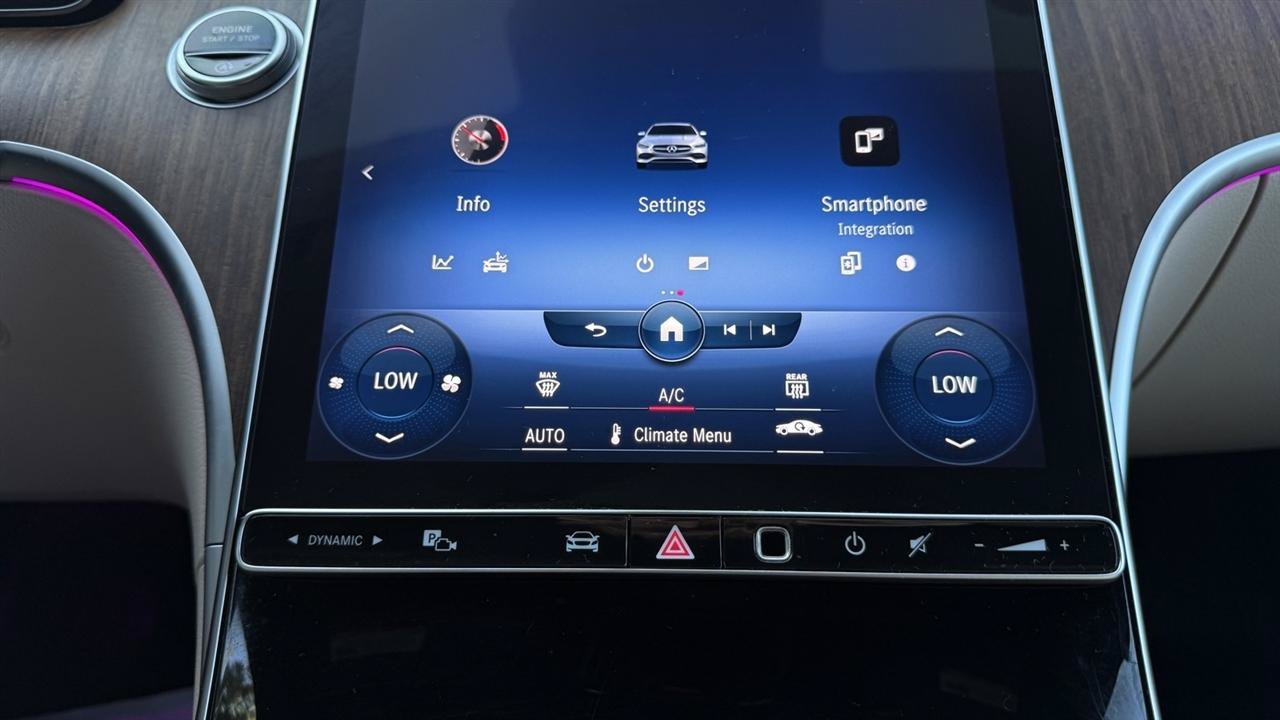 Used 2022 Mercedes-Benz C 300 4MATIC Sedan image 57