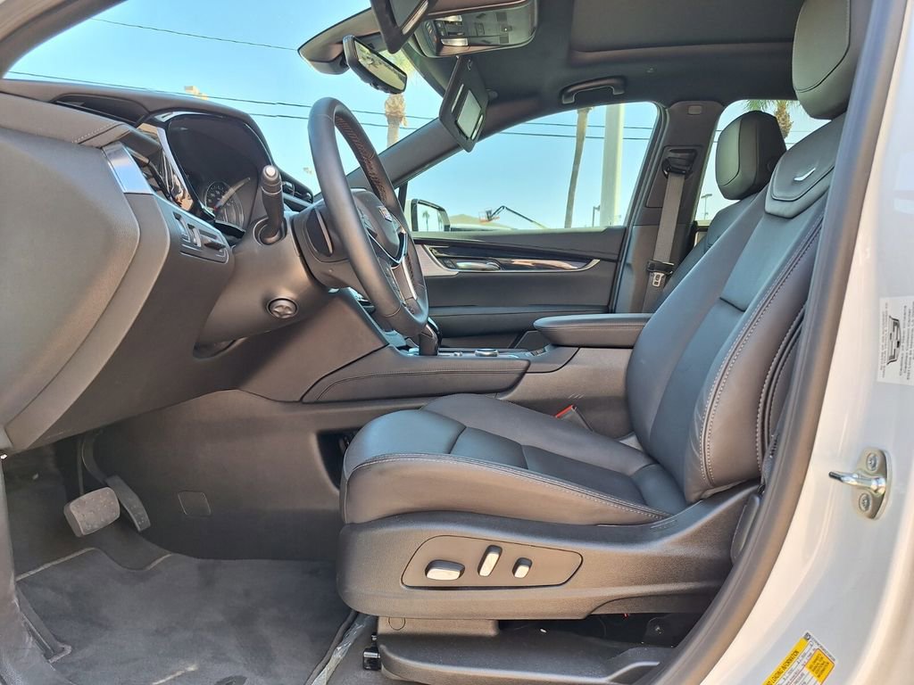 New 2025 Cadillac XT5 Premium Luxury w/ Technology Package image 15