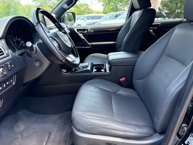 Used 2023 Lexus GX 460 Premium w/ Premium Package AWD/4WD image 25