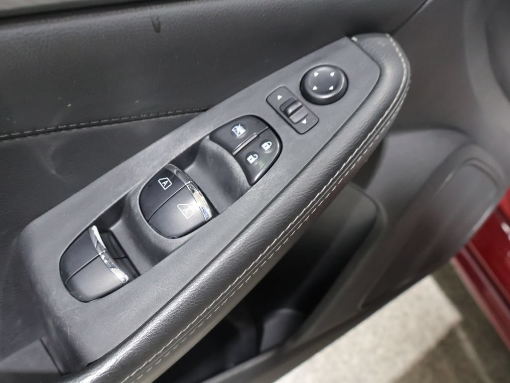 Used 2018 Nissan Maxima 3.5 SL FWD image 15