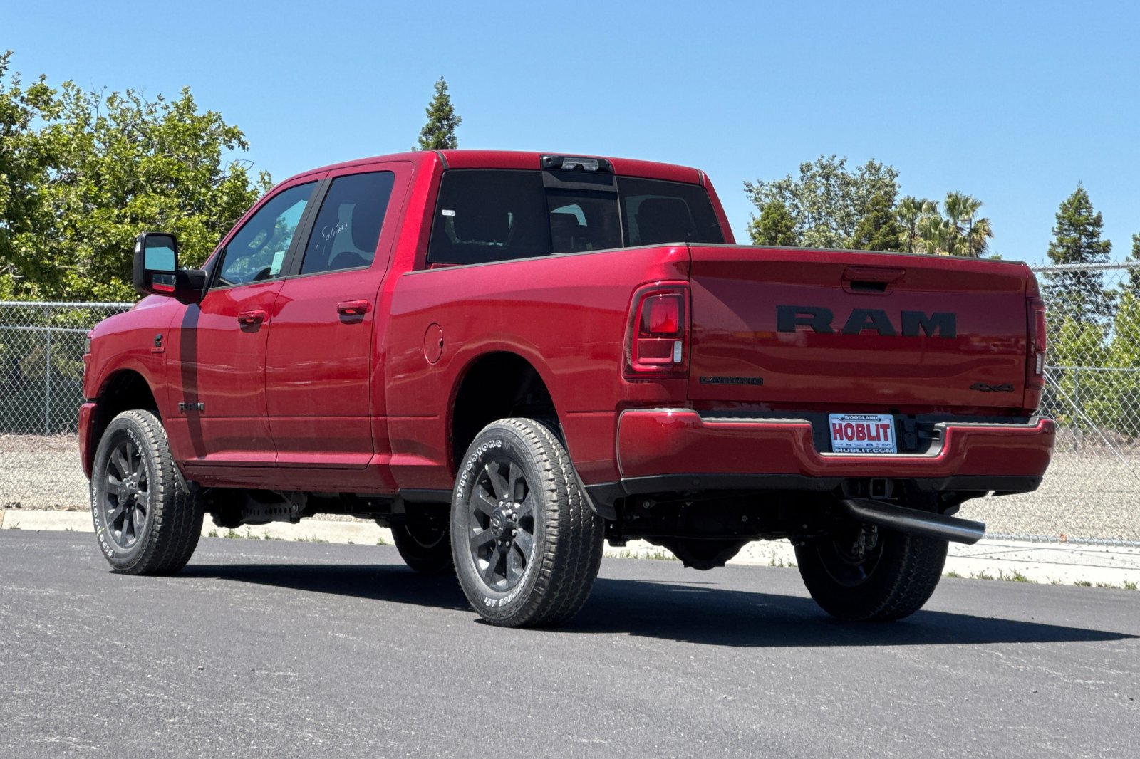 New 2026 RAM 2500 Laramie w/ Night Edition AWD/4WD image 5