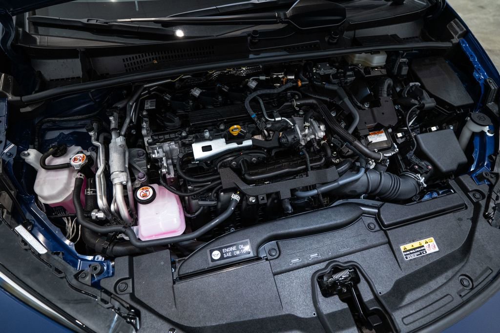 Certified 2024 Toyota Prius Prime SE image 31