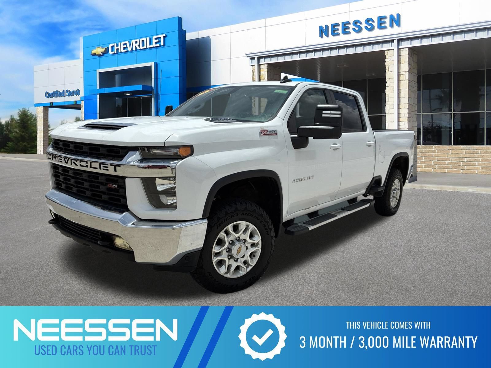 Used 2023 Chevrolet Silverado 2500 LT w/ Convenience Package AWD/4WD image 1