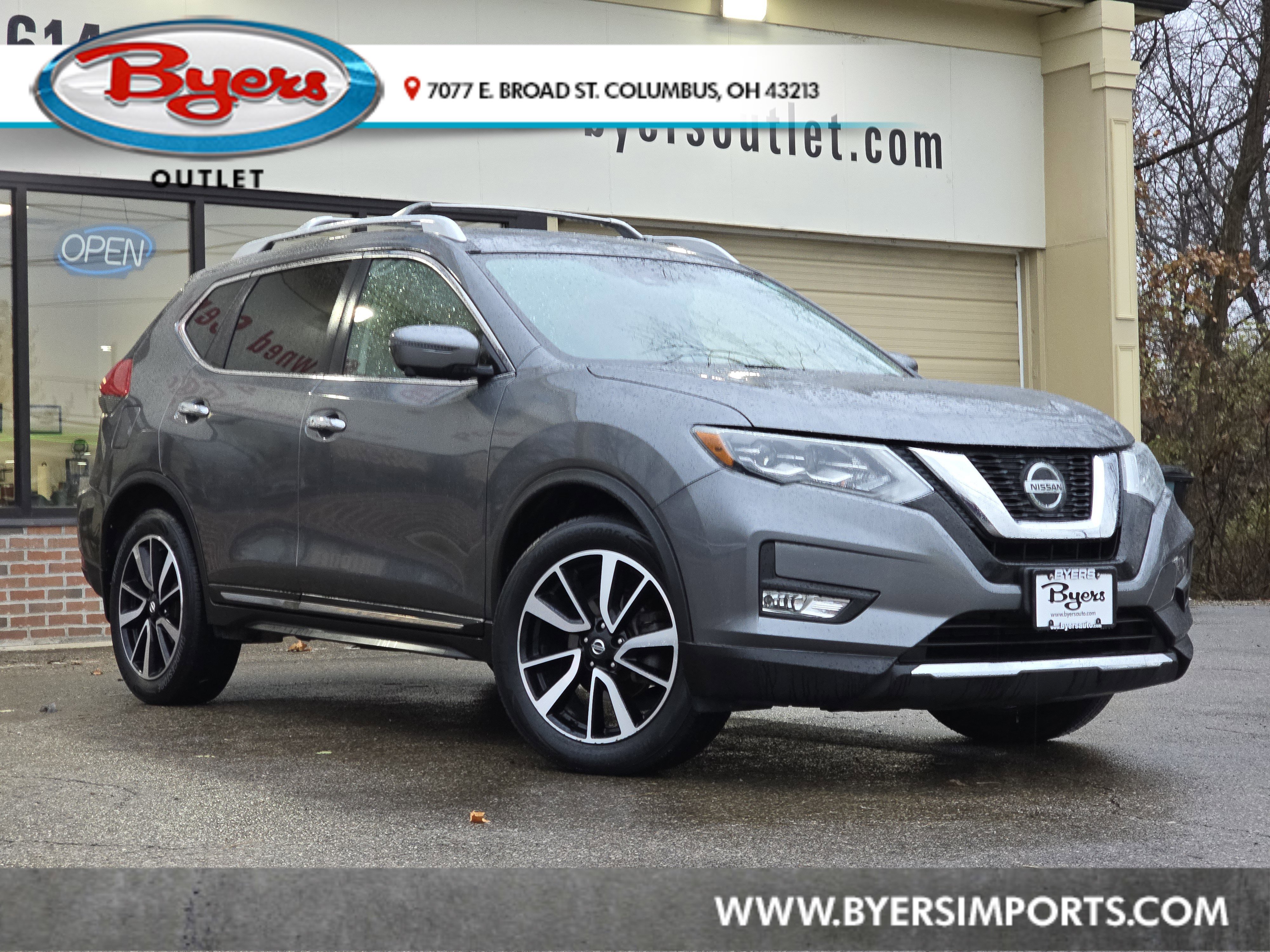 Used 2018 Nissan Rogue SL w/ Premium Package