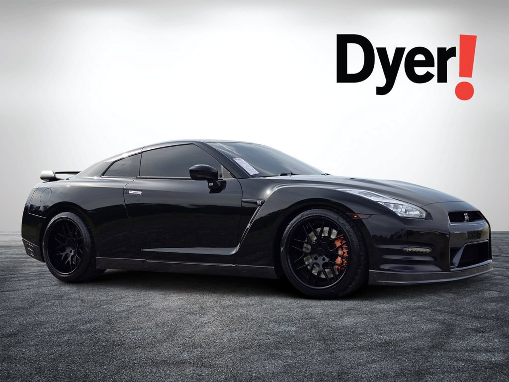 Used 2015 Nissan GT-R Black Edition AWD/4WD video 1