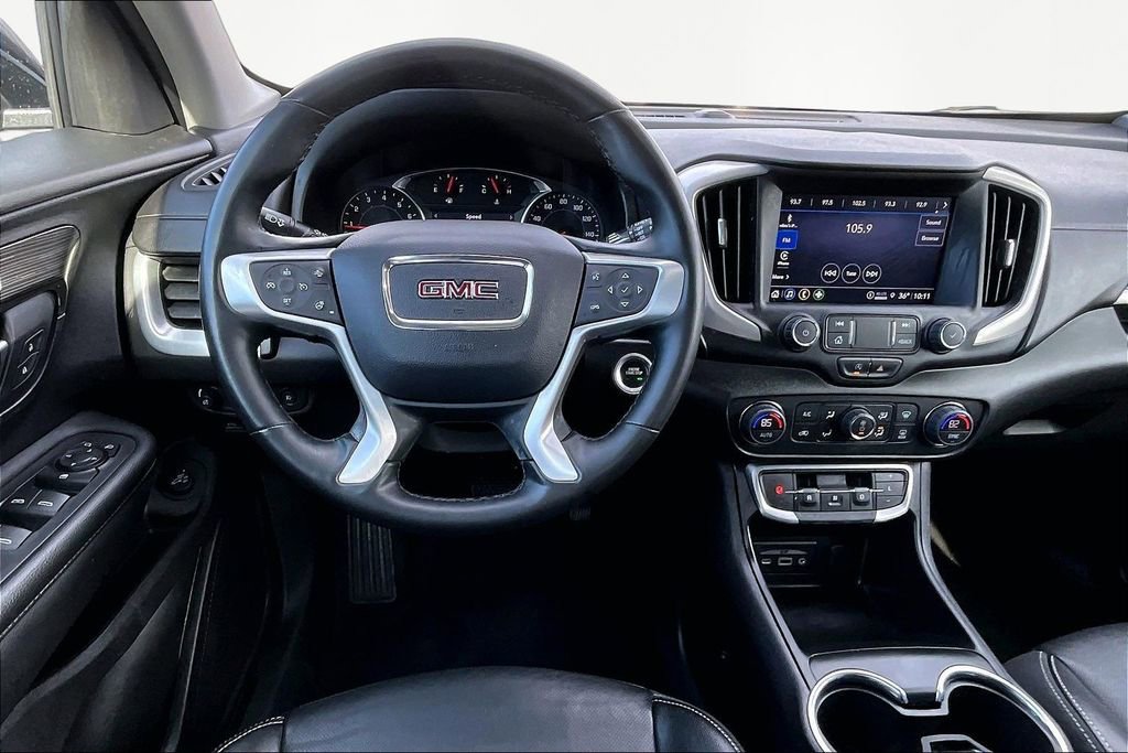 Used 2024 GMC Terrain SLT image 8