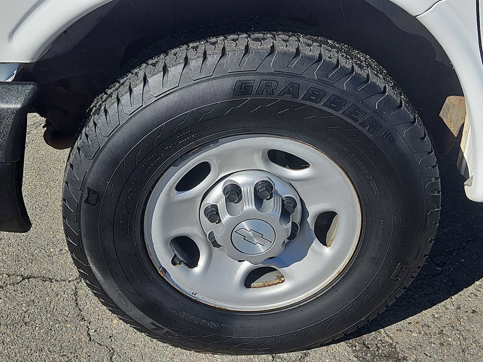 Used 2016 Chevrolet Express 2500 image 7