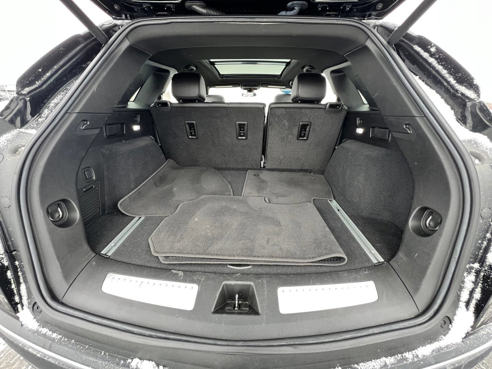 Used 2022 Cadillac XT5 Sportv AWD/4WD image 36
