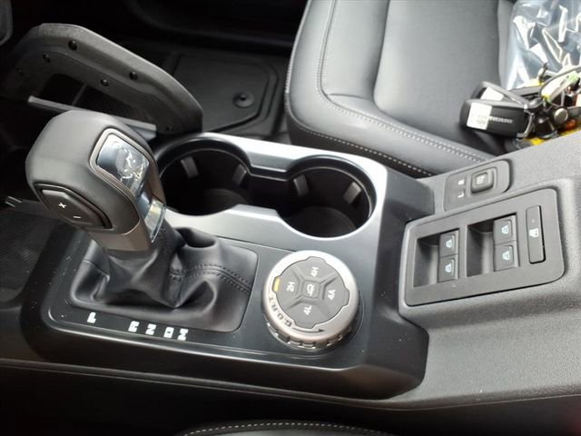 New 2025 Ford Bronco Badlands image 27