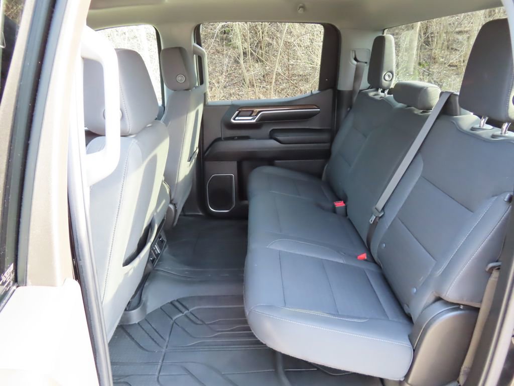 Used 2022 Chevrolet Silverado 1500 LT w/ Protection Package image 28