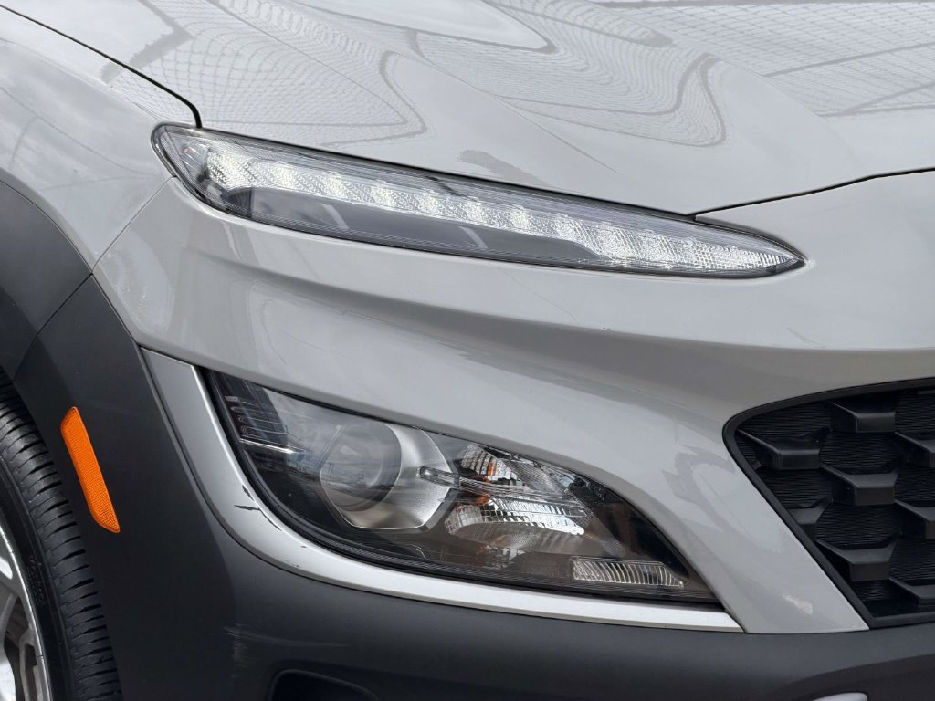 Certified 2023 Hyundai Kona SEL AWD/4WD image 10
