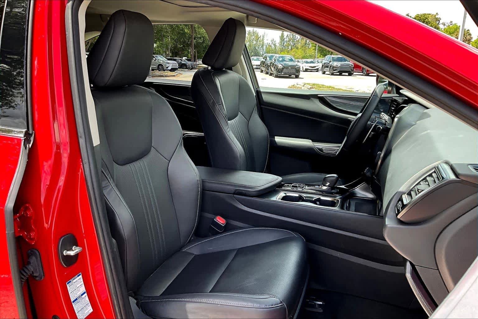 Used 2023 Lexus NX 350 AWD image 9