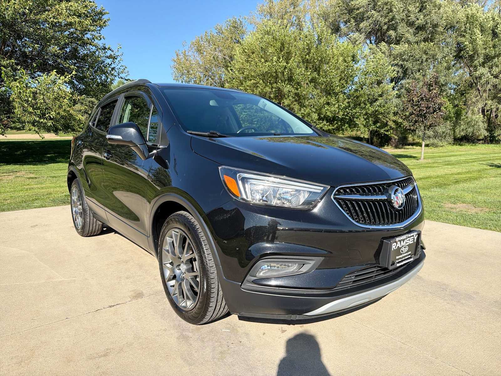 Used 2019 Buick Encore Sport Touring w/ Safety Package FWD image 8