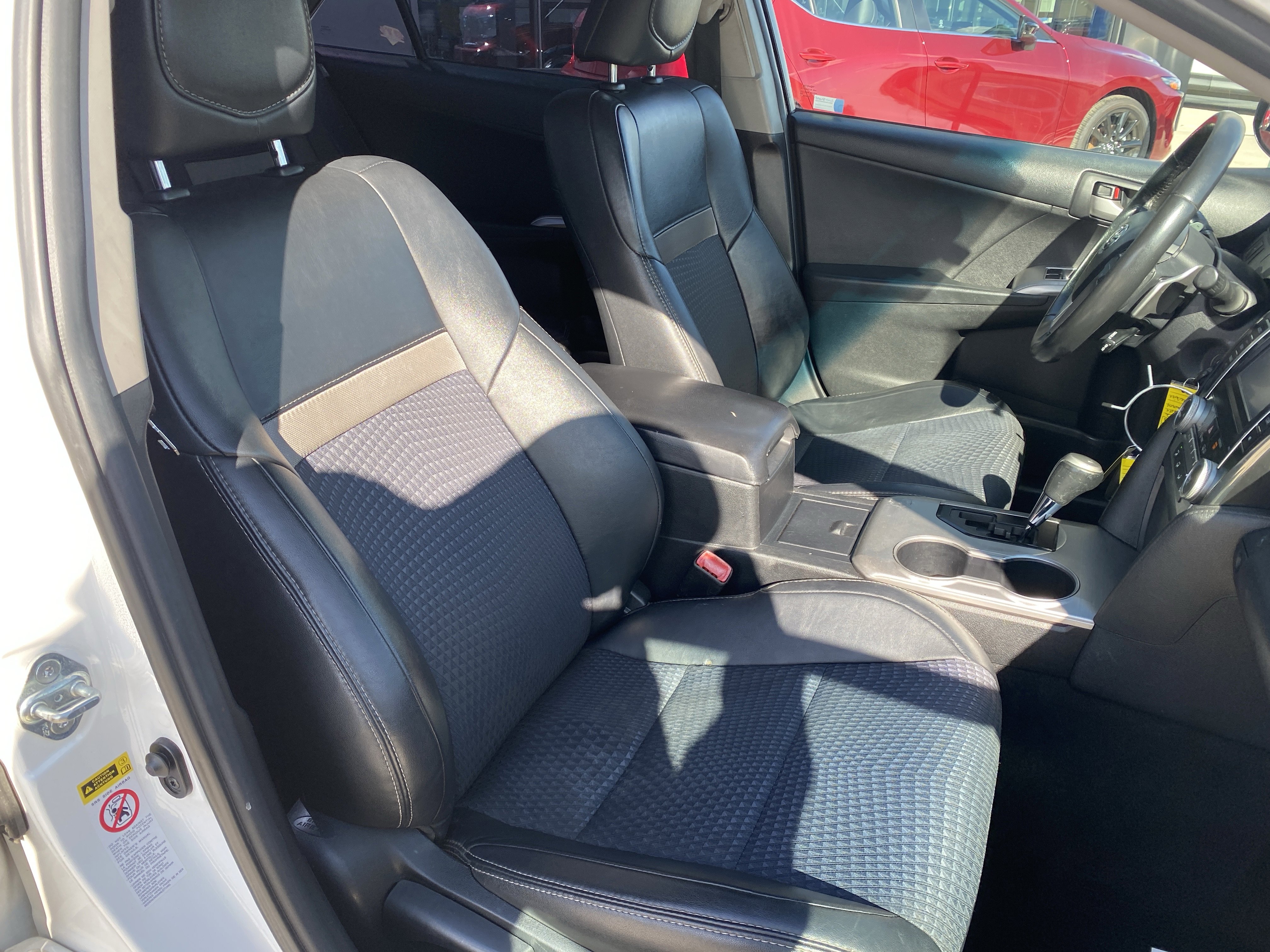 Used 2012 Toyota Camry SE image 22