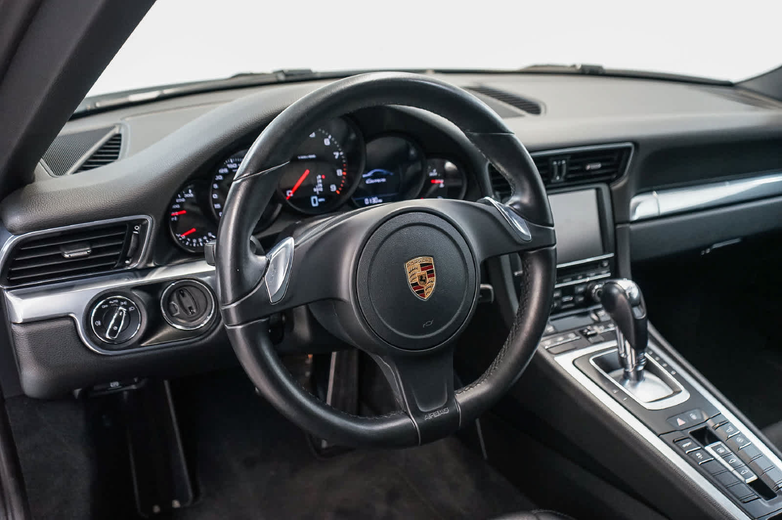 Certified 2016 Porsche 911 Carrera RWD image 4