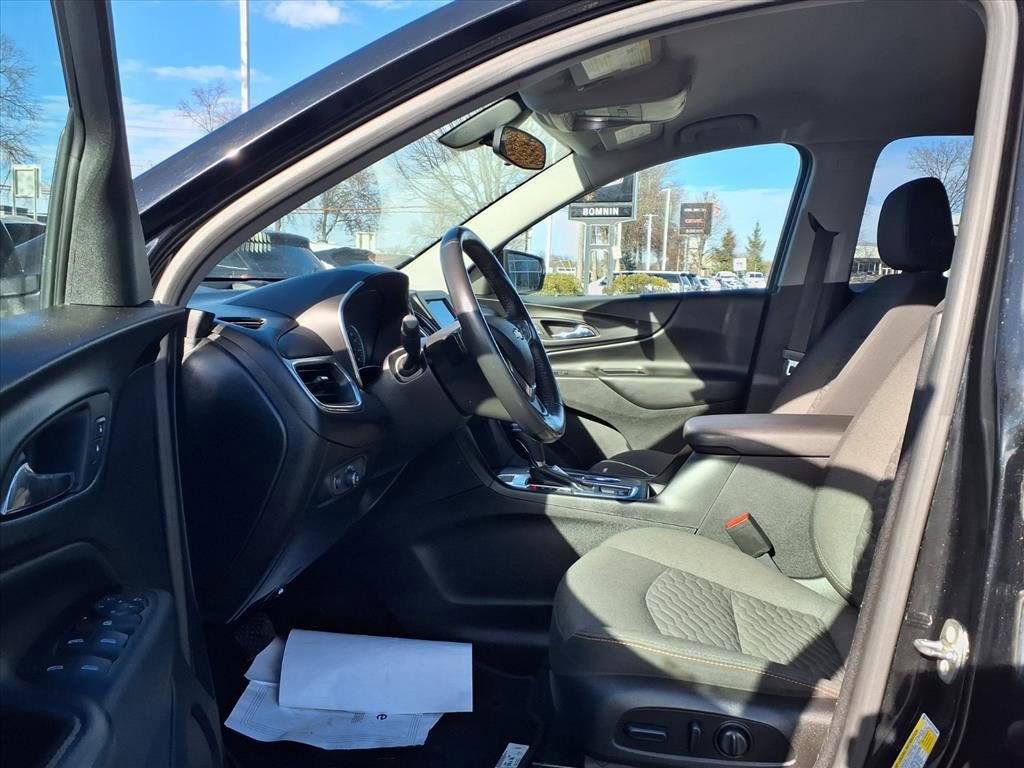 Used 2019 Chevrolet Equinox LT image 11