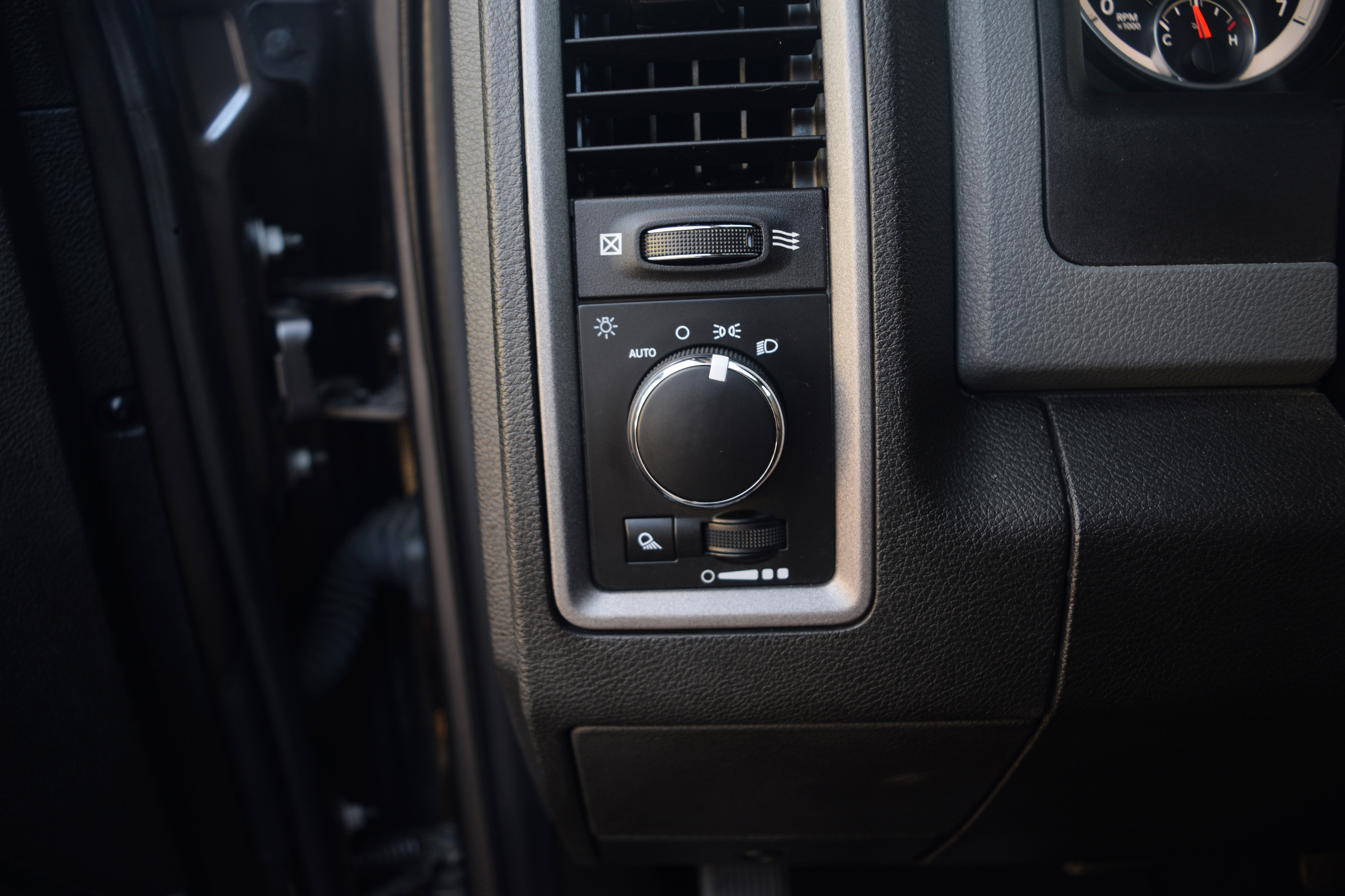 Used 2019 RAM 1500 Tradesman w/ Popular Equipment Group image 7