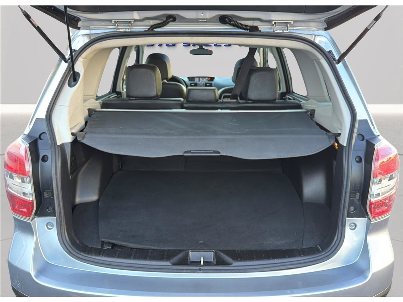 Used 2014 Subaru Forester 2.5i Limited AWD/4WD image 33